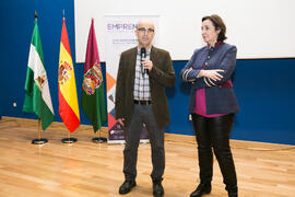 José Juan Benítez y Ana Corredera presentan el seminario "Emprende 21. Territorio y Emprendi...