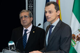 José Ángel Narváez y Pedro Duque en rueda de prensa. Edificio del Rectorado. Junio de 2018