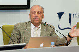 Javier Ramírez en la presentación de su libro "Málaga en el punto de mira. Relato fotográfic...