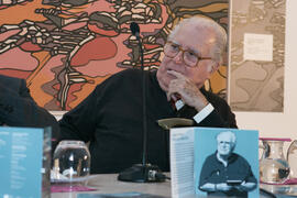 Eugenio Chicano en la mesa redonda sobre su exposición "Paisajes Andaluces". Museo del ...