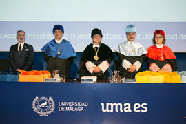 Mesa presidencial de la investidura de nuevos doctores por la Universidad de Málaga. Paraninfo. E...