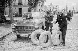 Málaga. Entrega de neumáticos del grupo SEAT. Junio de 1963