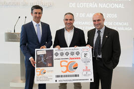 Miguel Ángel Conejo, Elías Bendodo y Eugenio José Luque en la presentación del décimo de lotería ...