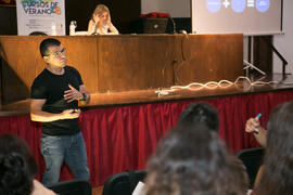 Conferencia de Manuel Marlasca "Periodismo de sucesos y tribunales". Curso "Inform...