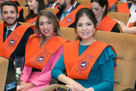 Alumnas asistentes a la Graduación de Másters de la Facultad de Ciencias Económicas y Empresarial...