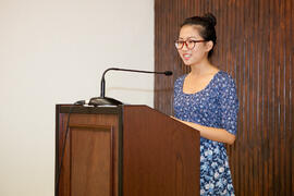 Intervención de la alumna Lijin Zhang. Graduación en el CIE de la Universidad de Málaga. Centro I...