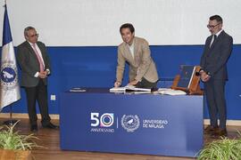 Toma de posesión de Alberto Gabriel Salguero Hidalgo como profesor titular del Área de Química In...