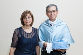 Retrato de Hipólito Esteban Soler y Sra. previo a la investidura como Doctor "Honoris Causa&...