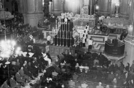 Málaga. Funeral en la catedral con motivo de la muerte del papa Juan XXIII. Junio de 1963