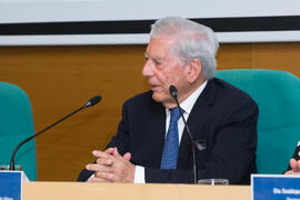 Conferencia de Mario Vargas Llosa. Curso "La ciudad como arquetipo. Literatura, historia y a...