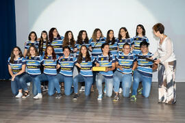 Entrega del premio Igualdad al Club Deportivo UMA Rugby femenino. Gala del Deporte Universitario ...