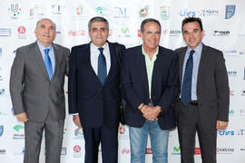 Pedro Montiel y otros miembros de la gala del deporte de la Universidad de Málaga. Mayo de 2014