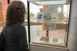 Exposición bibliográfica “Arqueología malagueña en la biblioteca”. Inauguración de las actividade...
