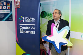 José Ángel Narváez en estand de la Fundación General de la UMA. Jornadas de Puertas Abiertas de l...