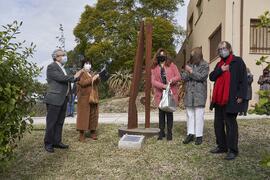 Inauguración de la escultura "Otro Vínculo", de Perry Oliver. Facultad de Filosofía y L...
