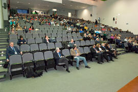 Público asistente a la conferencia de clausura del 6º Congreso Internacional de Actividad Física ...