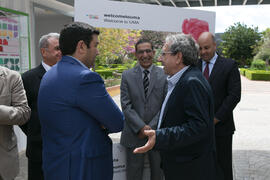 José Ángel Narváez saluda a miembros del cuerpo consular de Málaga. Inauguración de la oficina 'W...