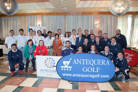 Foto de grupo tras la entrega de trofeos. Campeonato de España Universitario de Golf. Antequera. ...