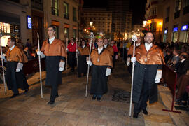 Integrantes de la Universidad de Málaga y otros representantes en el desfile procesional de la He...