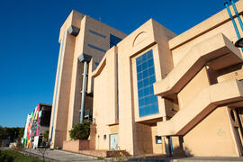 Edificio del Instituto de Investigación y Biblioteca de I+D. Campus de Teatinos. Diciembre de 2020