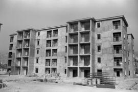 Málaga. Construcción de bloques de viviendas en Ciudad Jardín. Julio de 1963