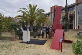 Intervención de Robert Harding. Inauguración de la escultura "6+1", de José Ignacio Día...