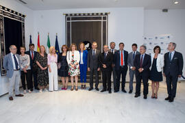 Equipo de gobierno de la Universidad de Málaga junto con el ministro Pedro Duque. Edificio del Re...