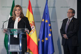 Susana Díaz en la toma de posesión de José Ángel Narváez como Rector de la Universidad de Málaga....