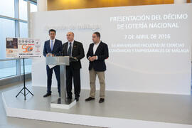Miguel Ángel Conejo, Elías Bendodo y Eugenio José Luque en la presentación del décimo de lotería ...