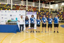 Equipo de voluntarios. Ceremonia de clausura del Campeonato Europeo Universitario de Balonmano. A...