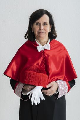 Retrato de Emilia Casas Baamonde previo a su investidura como Doctora "Honoris Causa" p...