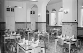 Málaga. Comedor de la finca del Obispado en Velez-Málaga. Marzo de 1963