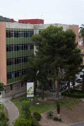 Pabellón de Gobierno. Campus de El Ejido. Mayo de 2015