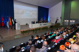 Proyección de vídeo en la Apertura del Curso Académico 2021/2022 de la Universidad de Málaga. Esc...