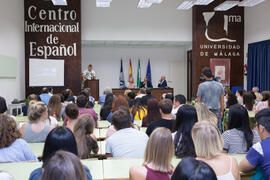 Intervención de un alumno del CIE-UMA en su graduación el Día del Español. Centro Internacional d...