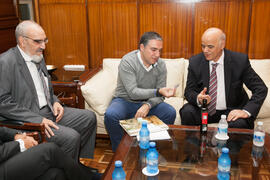 Reunión posterior a la firma del convenio con la Universidad de Sharjah, Emiratos Árabes. Palacio...