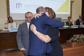 Entrega de la Medalla de Oro de la Facultad de Medicina de la Universidad de Málaga a Yolanda Gar...