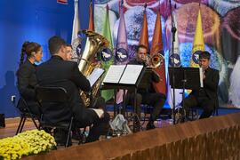 Orquesta actuando durante la imposición de la Medalla de Oro de la Universidad de Málaga a Junta ...