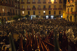 Málaga. Plaza del Obispo en los actos del desfile procesional de la Hermandad de los Estudiantes....