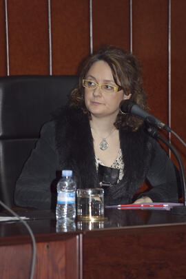 Yolanda García Calvente. Conferencia en la Facultad de Derecho. Febrero de 2010