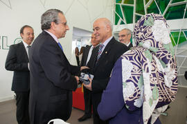 José Ángel Narváez y Hamid Al-Naimiy en la inauguración de la Oficina de la Universidad de Sharja...