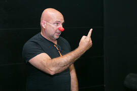 Víctor Carretero en la clase magistral "Clown: El arte de hacer el payaso". Curso de Ve...