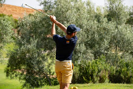 Jugador de la Universidad de Málaga. Campeonato Europeo de Golf Universitario en Antequera Golf. ...