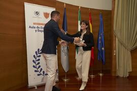 Entrega del Premio del Aula de Economía y Deporte de la Universidad de Málaga a Joaquín Sánchez. ...