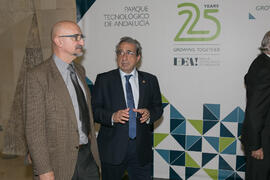 Luis Sanz y José Ángel Narváez. Momentos previos al acto del 25 Aniversario del Parque Tecnológic...