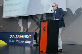Antonio María Lara. Conferencia "Dialogando" con Manu Sánchez. Complejo de Estudios Soc...