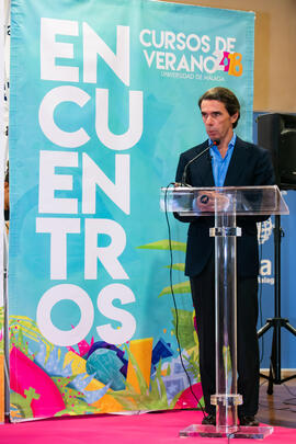 José María Aznar. Encuentro en los Cursos de Verano de la Universidad de Málaga. Edificio del Rec...