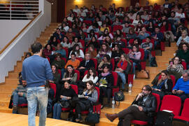 César Bona en su conferencia "Dialogando". Facultad de Derecho. Enero de 2017