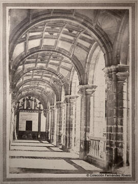 Sevilla, Monasterio de San Jerónimo, interior de la galería del claustro. Reynoso.