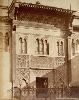 Sevilla, Alcázar, portada del Palacio del Rey Don Pedro. Léon et Lévy.